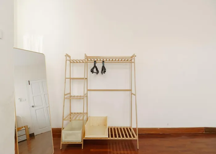 Charming 3-storey House Near Bts Onnut Station Ferienhaus *