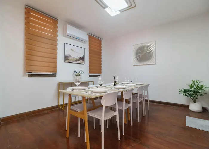 Charming 3-storey House Near Bts Onnut Station Bangkok